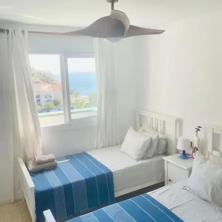 Alexa Sea View Lägenhet *